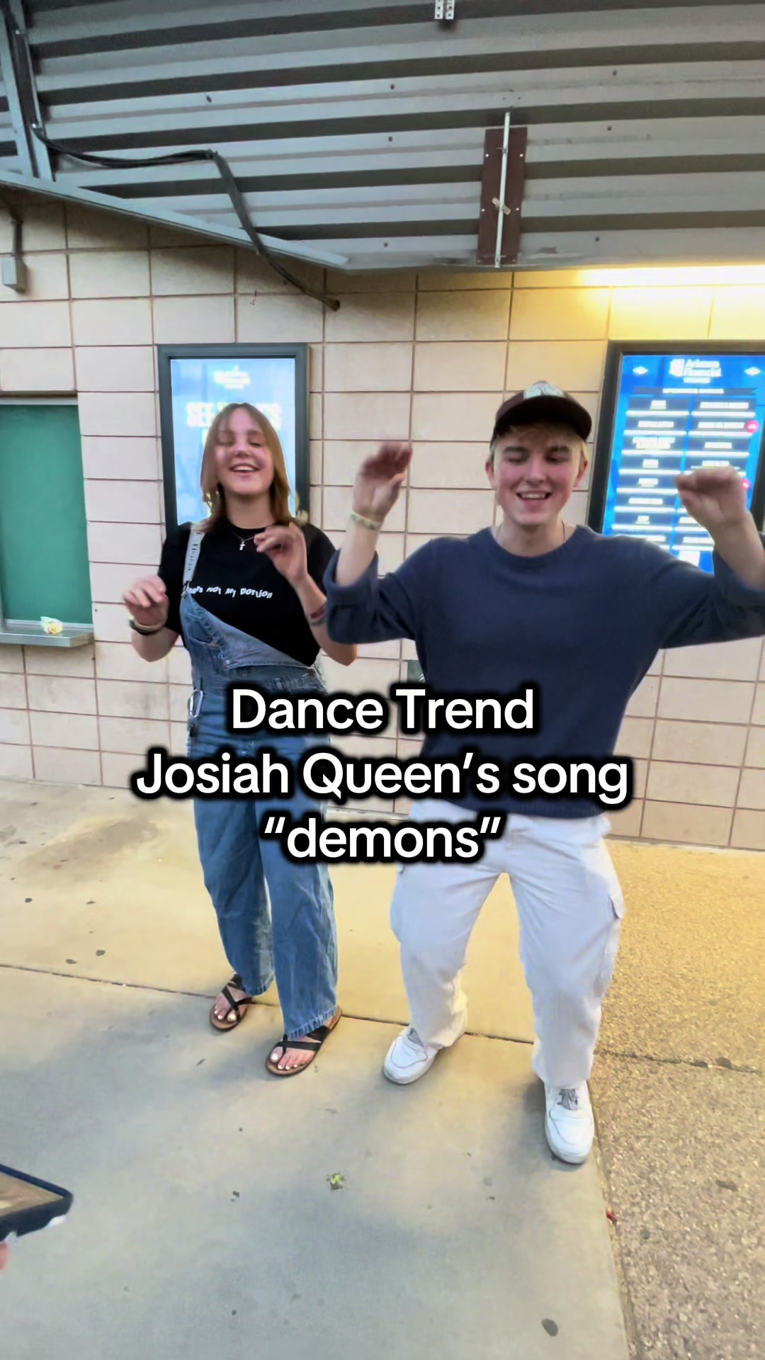 @josiahsqueens