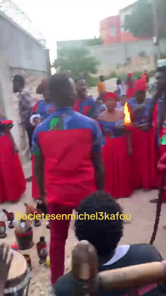 @Etwalbwiye 71 LLC