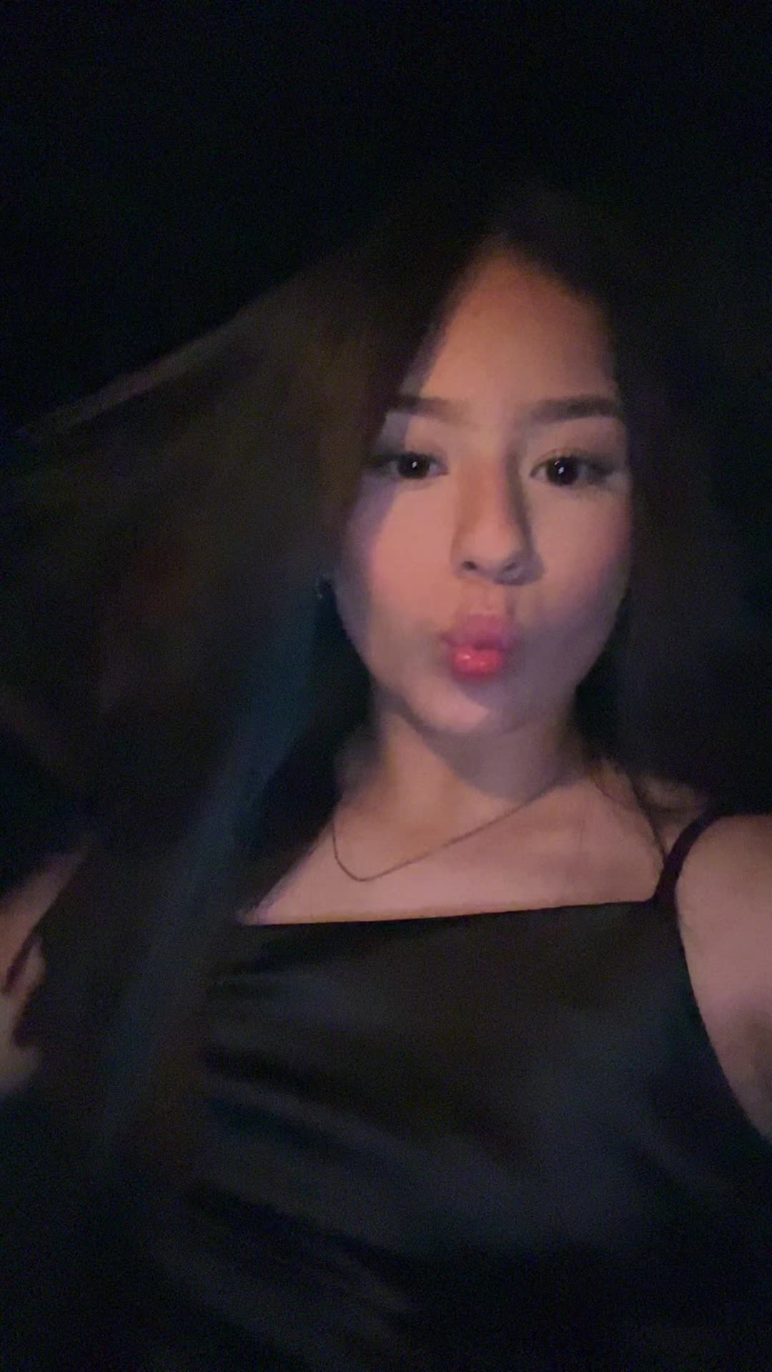 @_amberlyyy