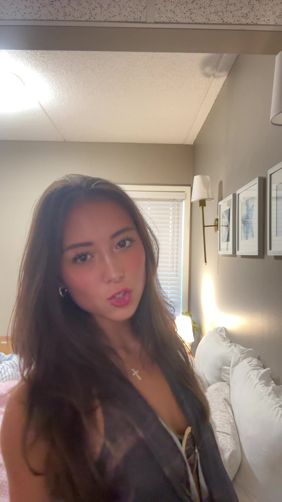 @helllloooo