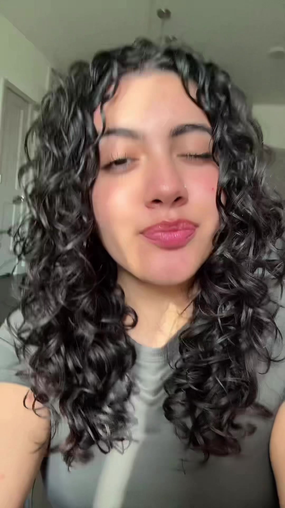 @sof&iacute;a