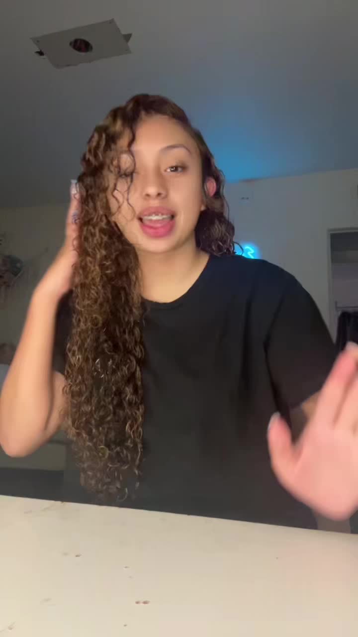 @marleygrace.__