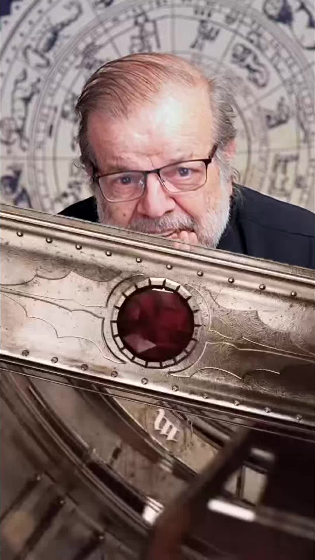 @Mauricio Puerta, Astrólogo