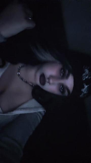 @𝔗𝔬𝔵𝔵𝔦𝔠💋