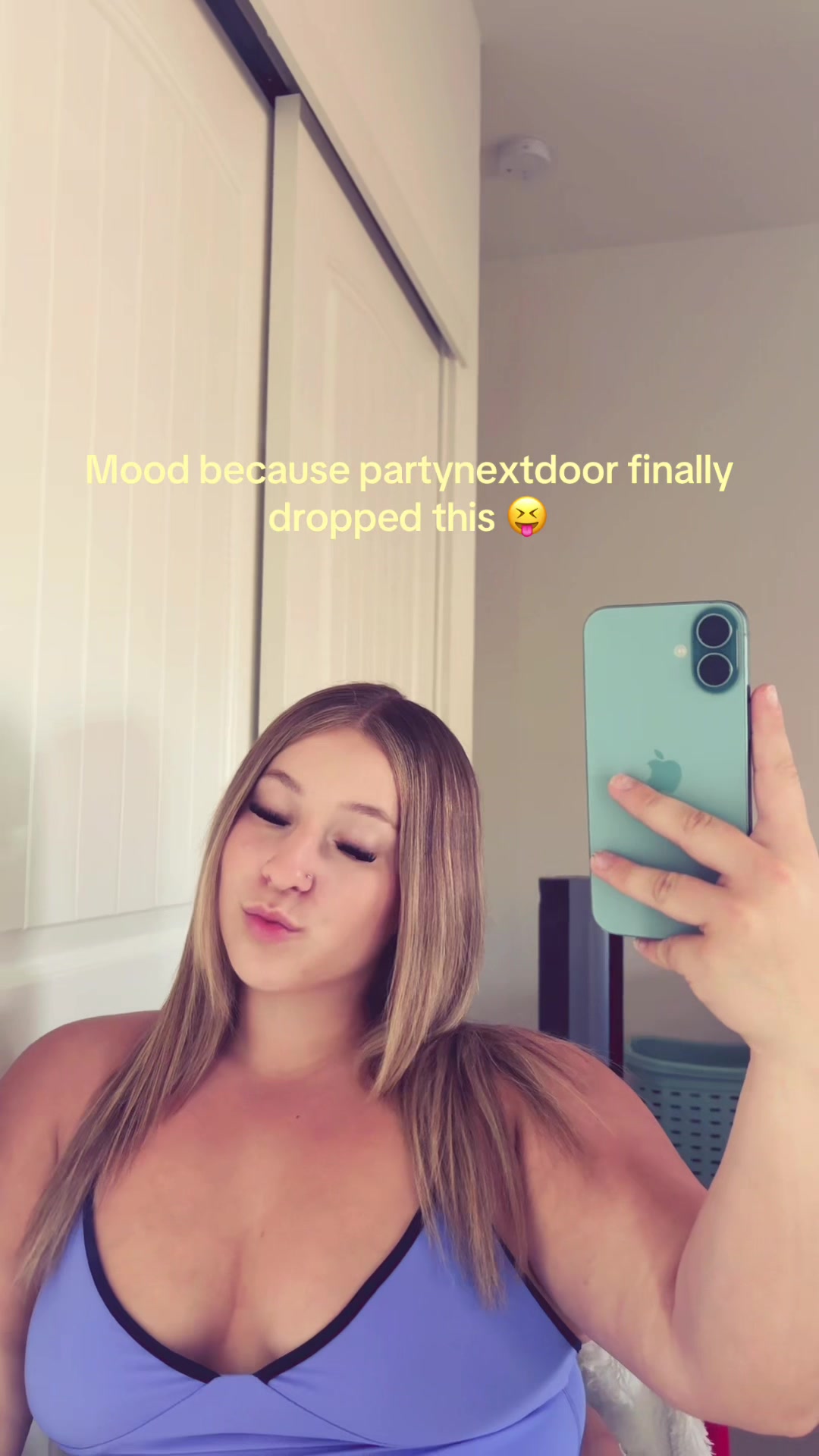 @💋