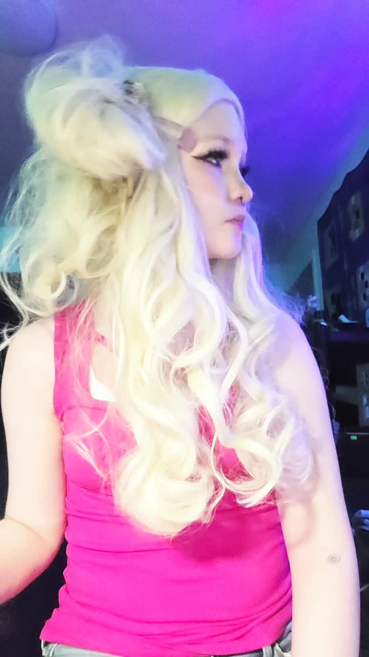 @ClownishMilk