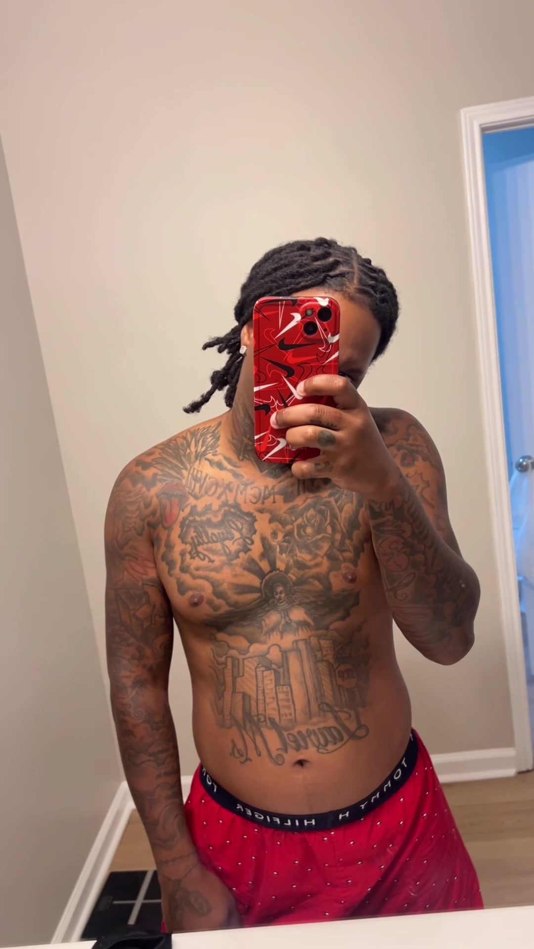 @vGoldmouth5