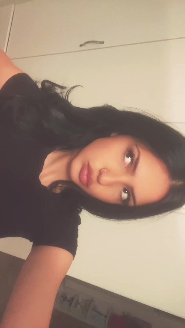 @Anilaaa