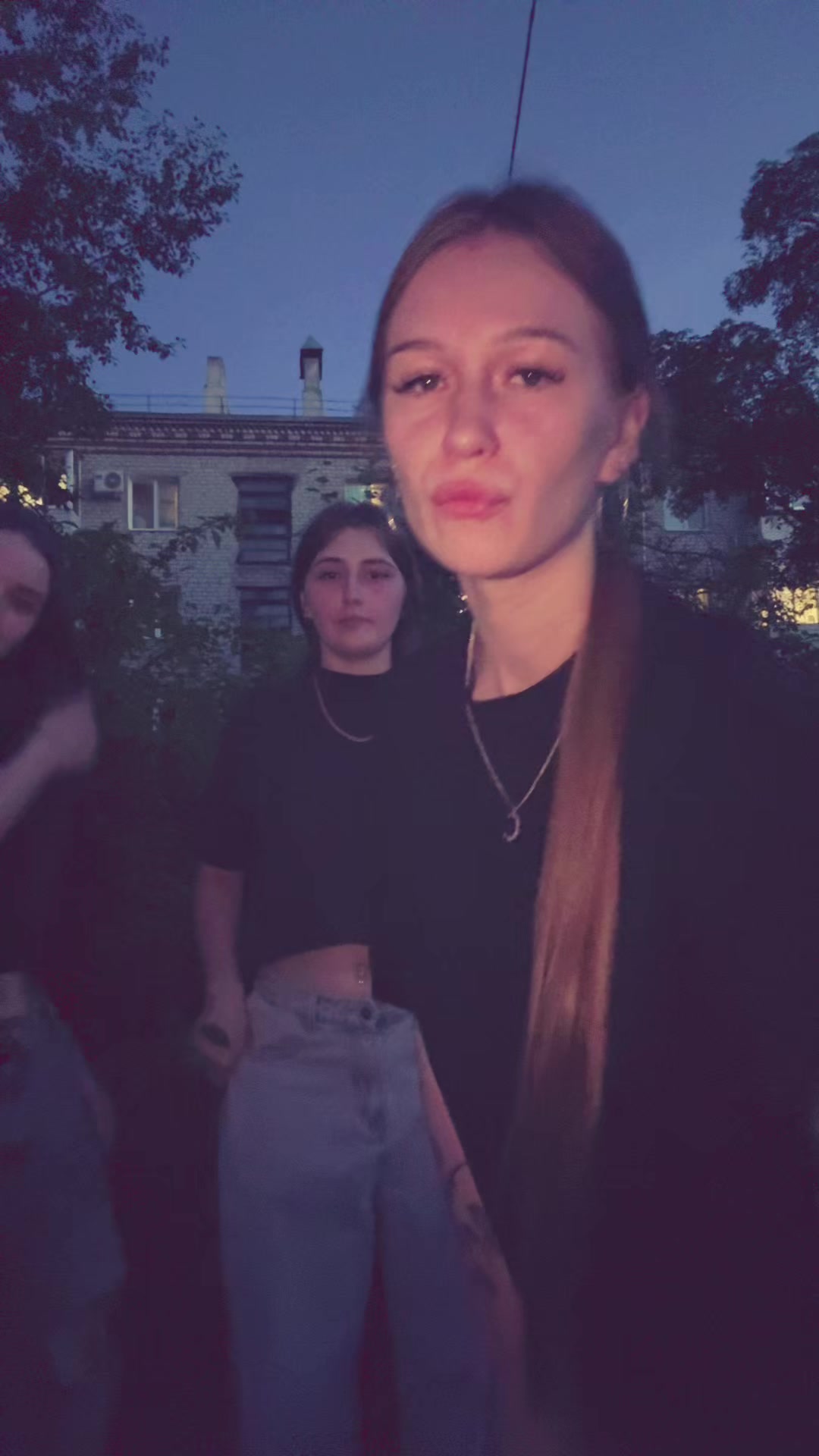 @julzz