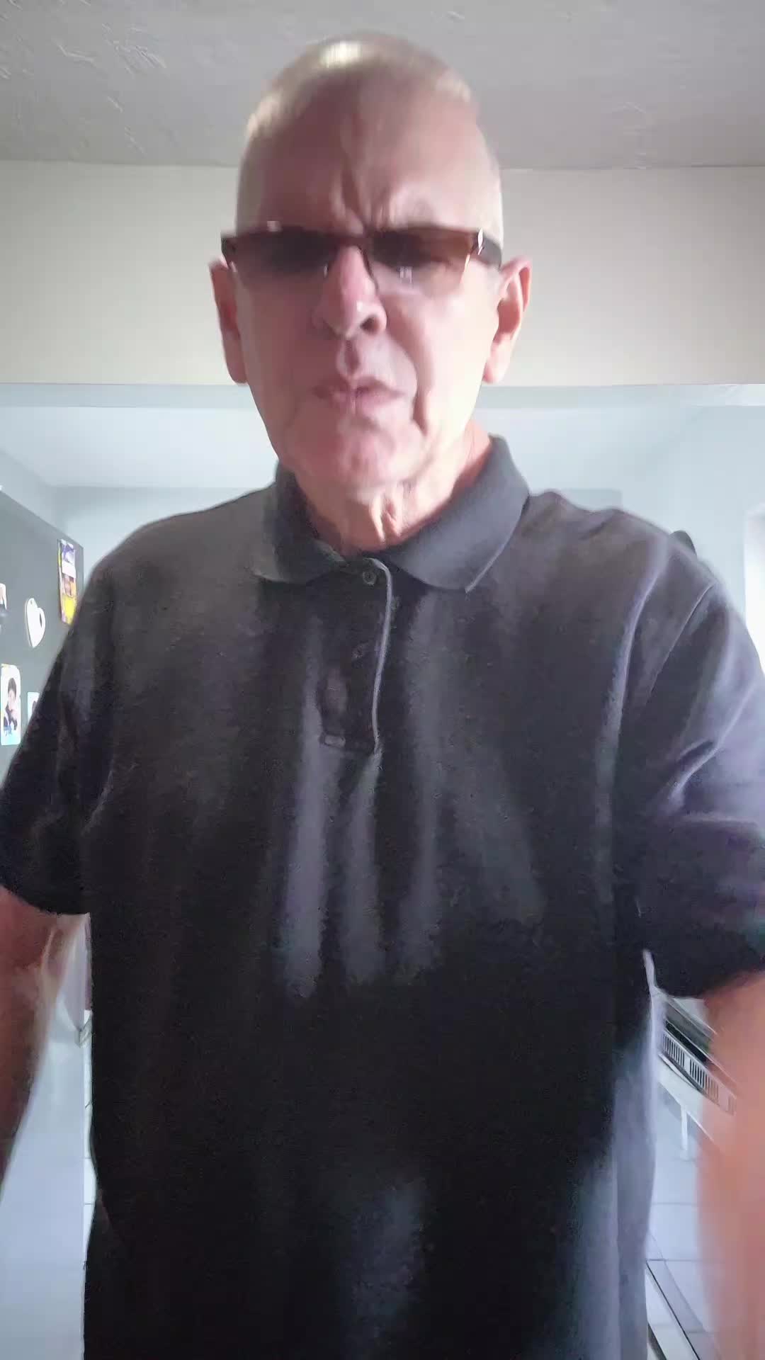 @_el_abuelo_del_trap_oficial_
