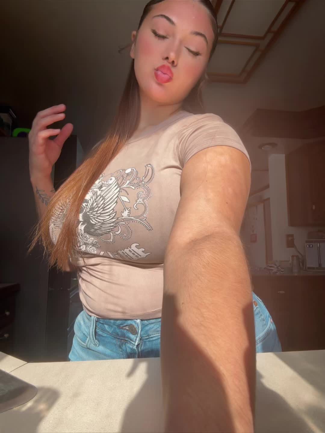 @Meriah_59