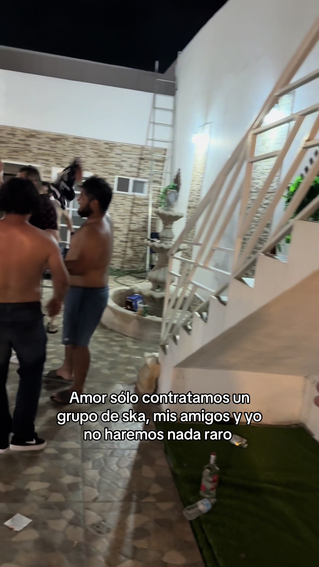 @LoboMtyMx
