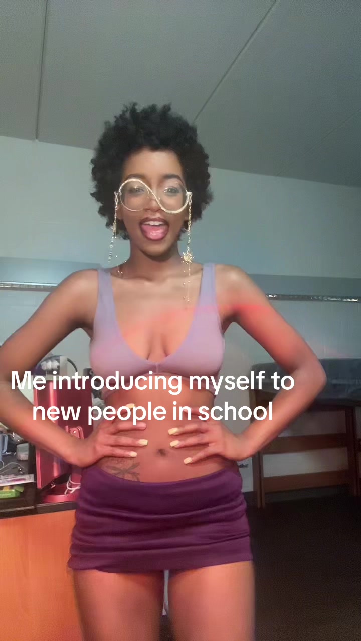 @Vexxev