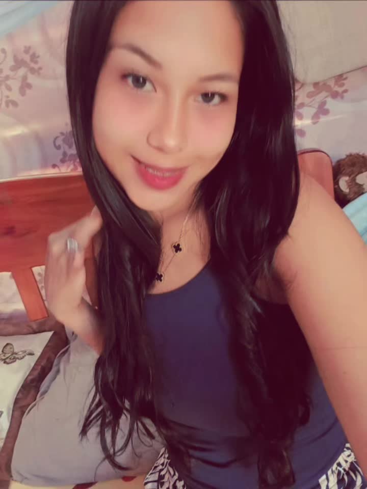 @🍓la ni&ntilde;a🦋