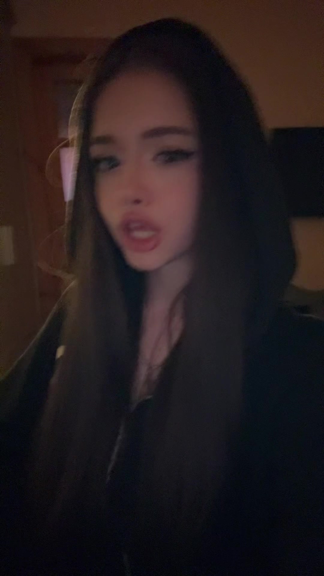 @Тгк:Эми?🐈⬛🫦