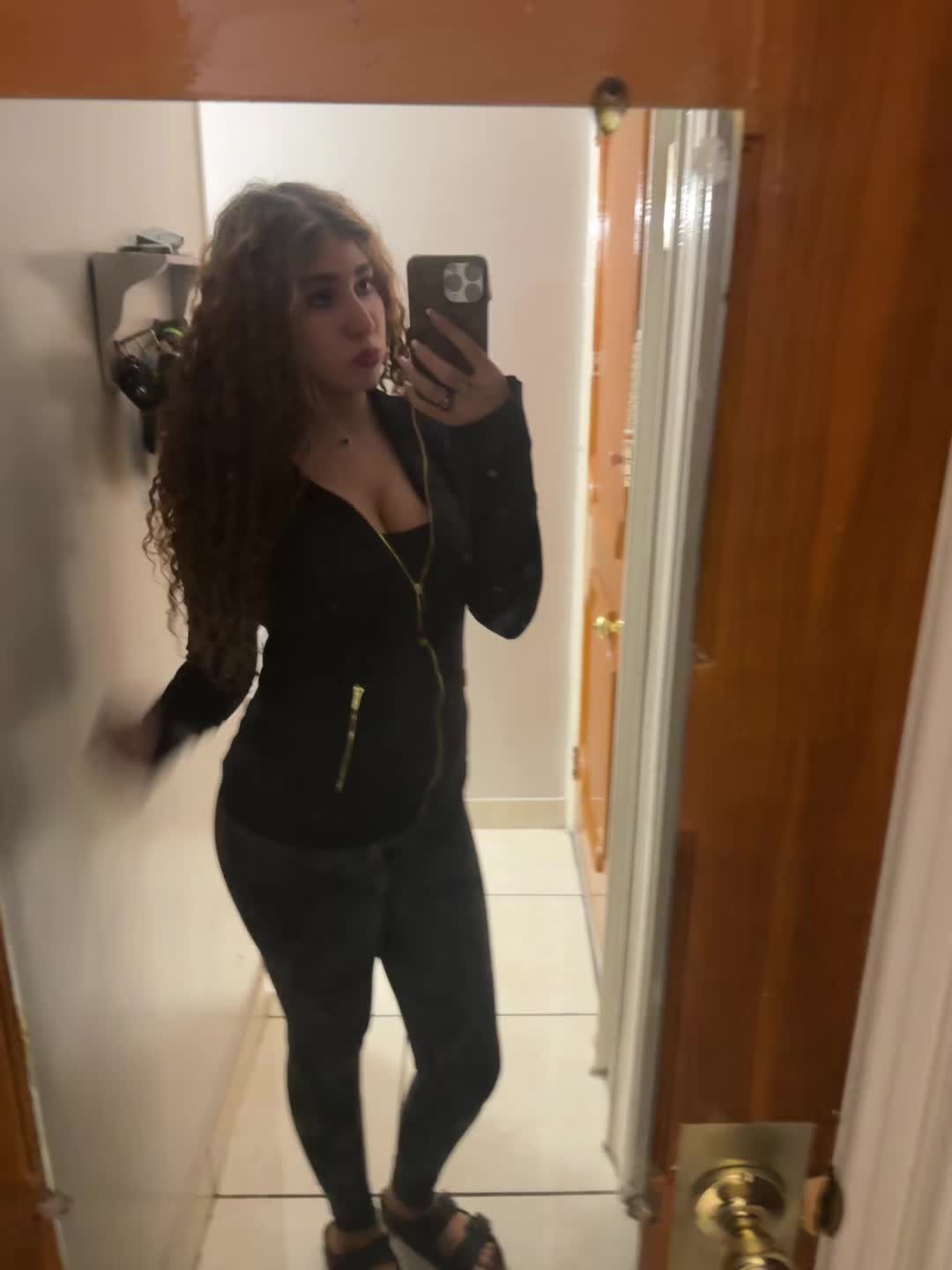 @Adrianna 💋🍾💗