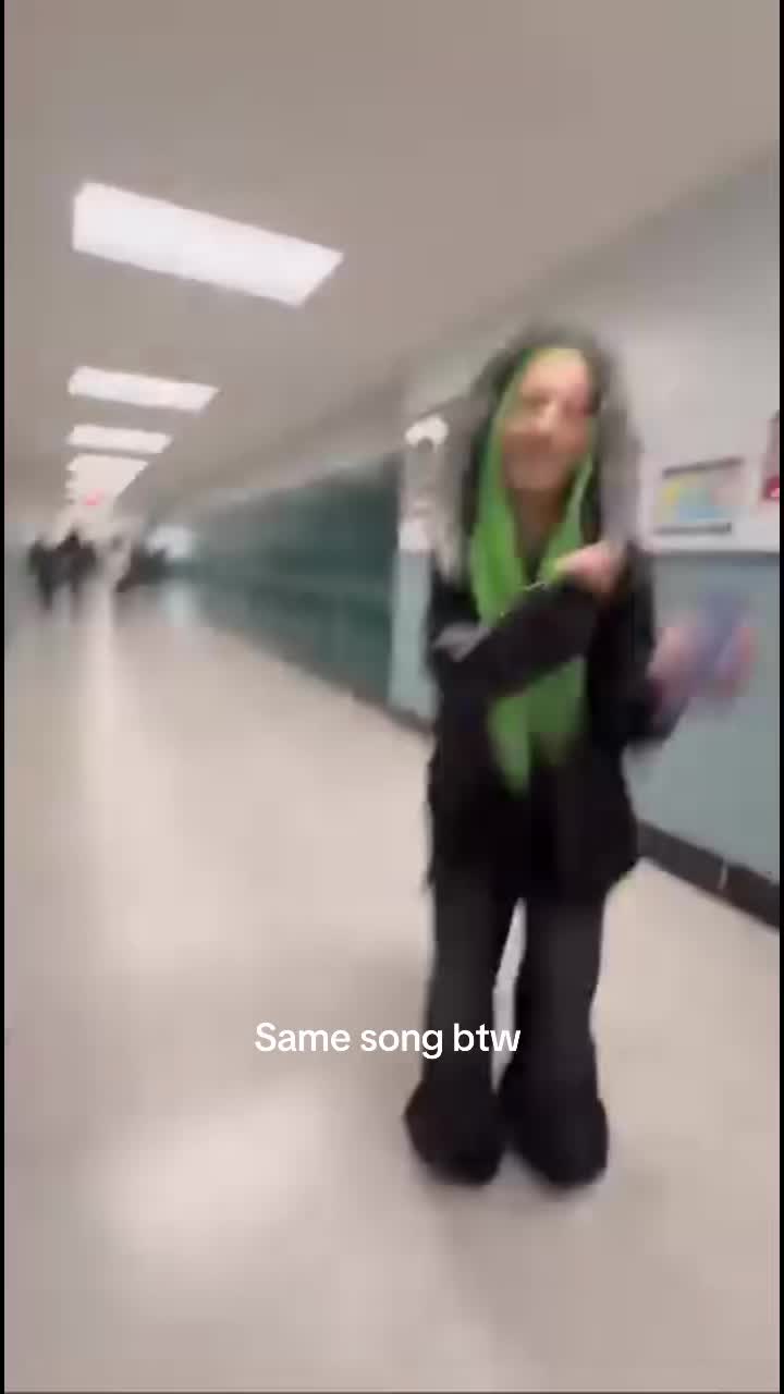@🧟&zwj;♀️