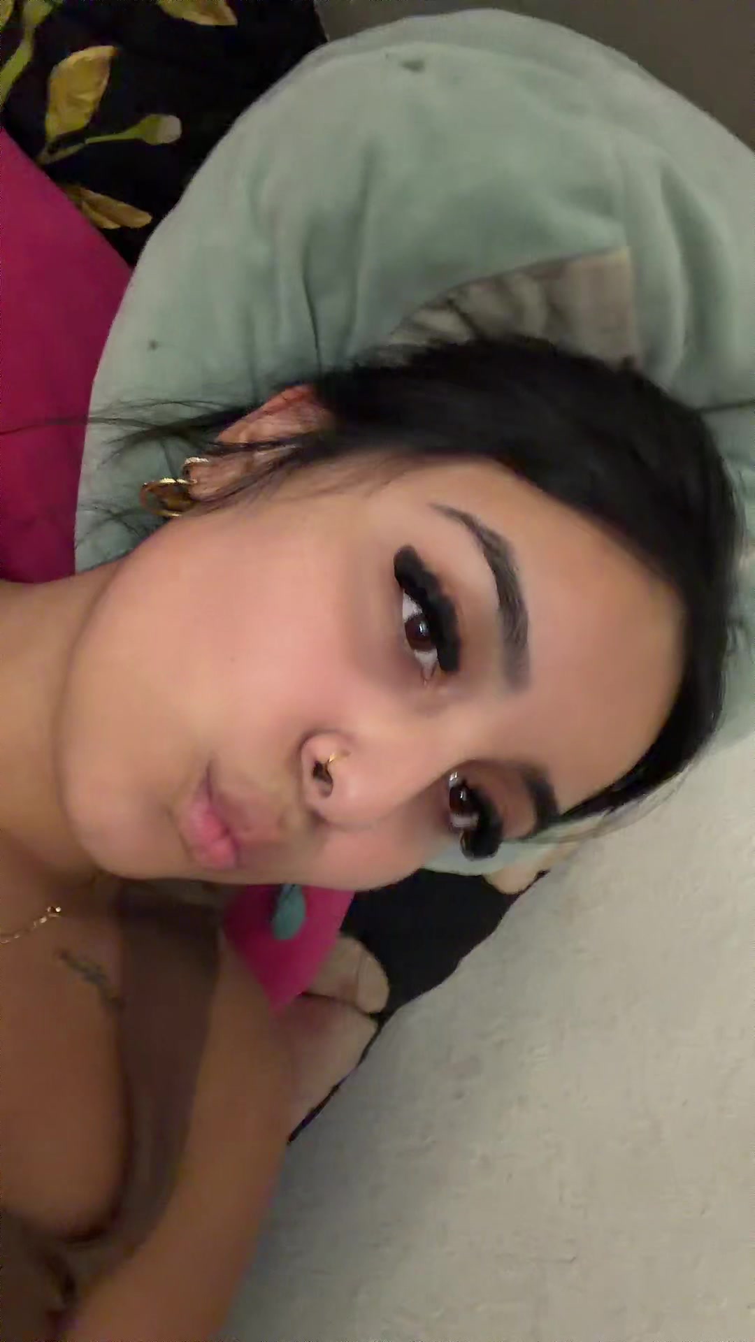 @izzyzini