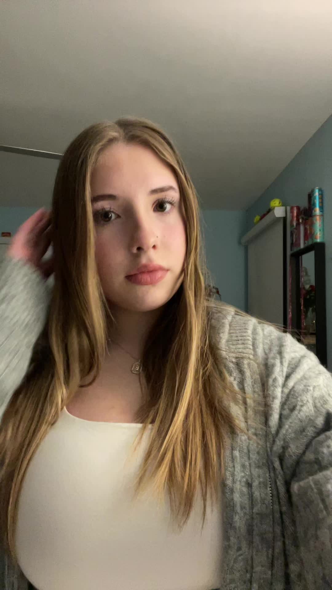 @ellie!