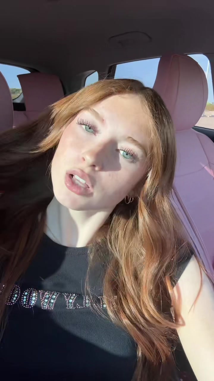 @bella