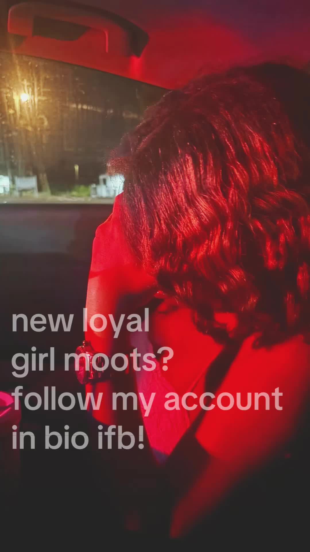 @girlmoots