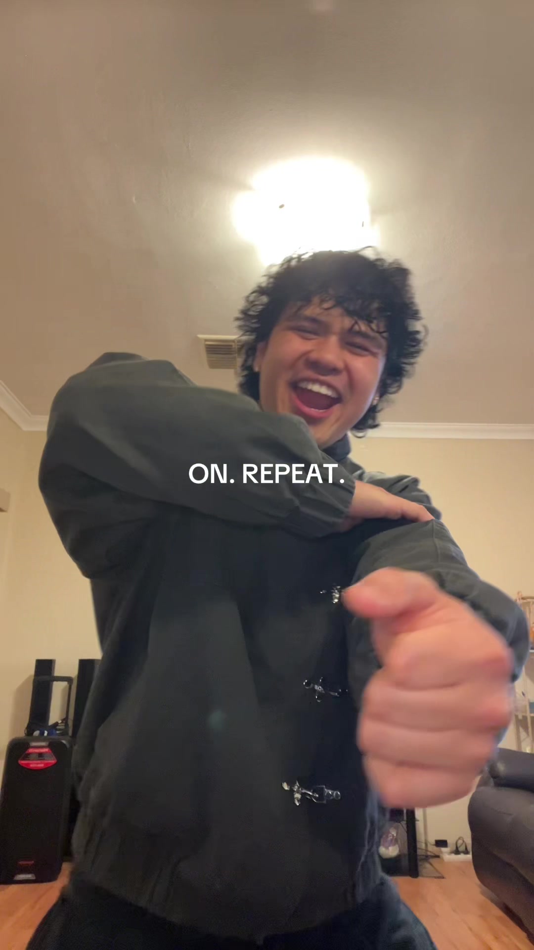 @JJ