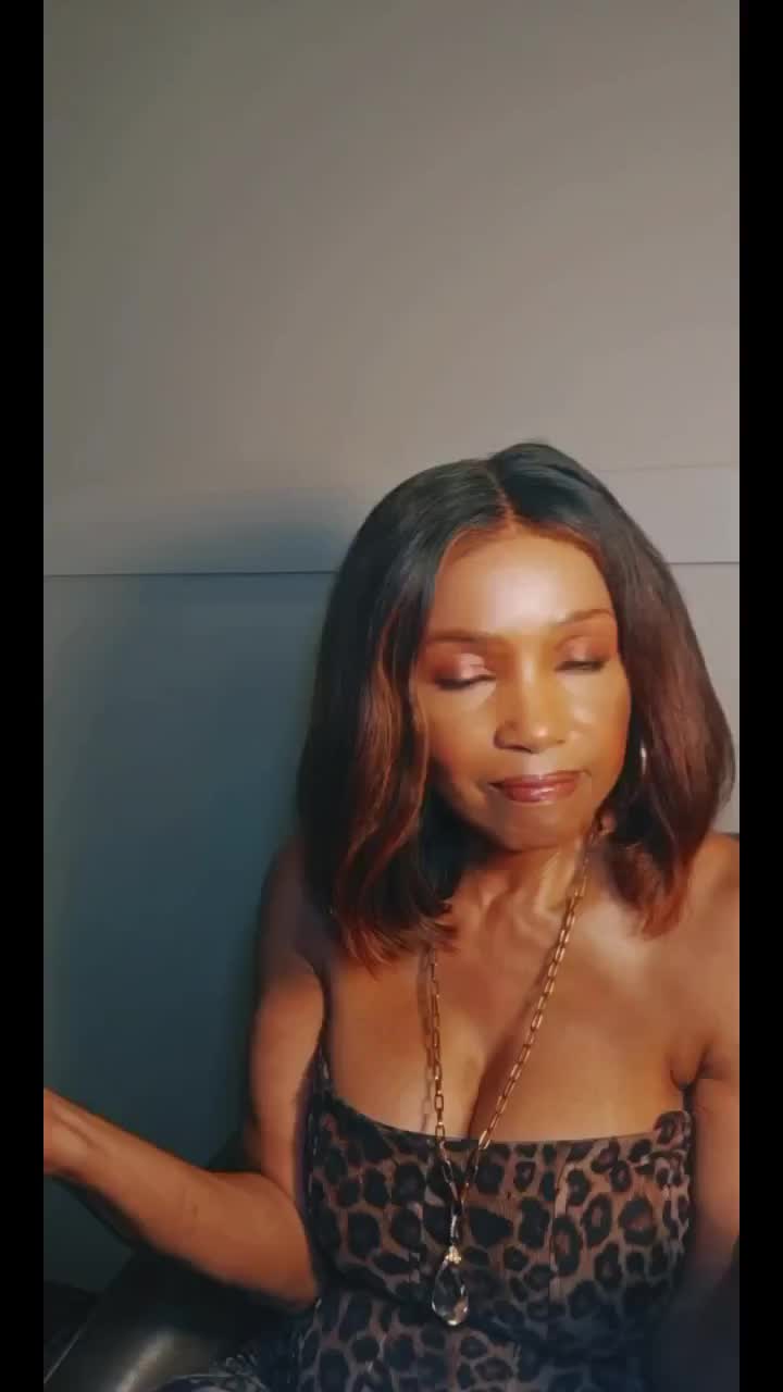 @eliseneal
