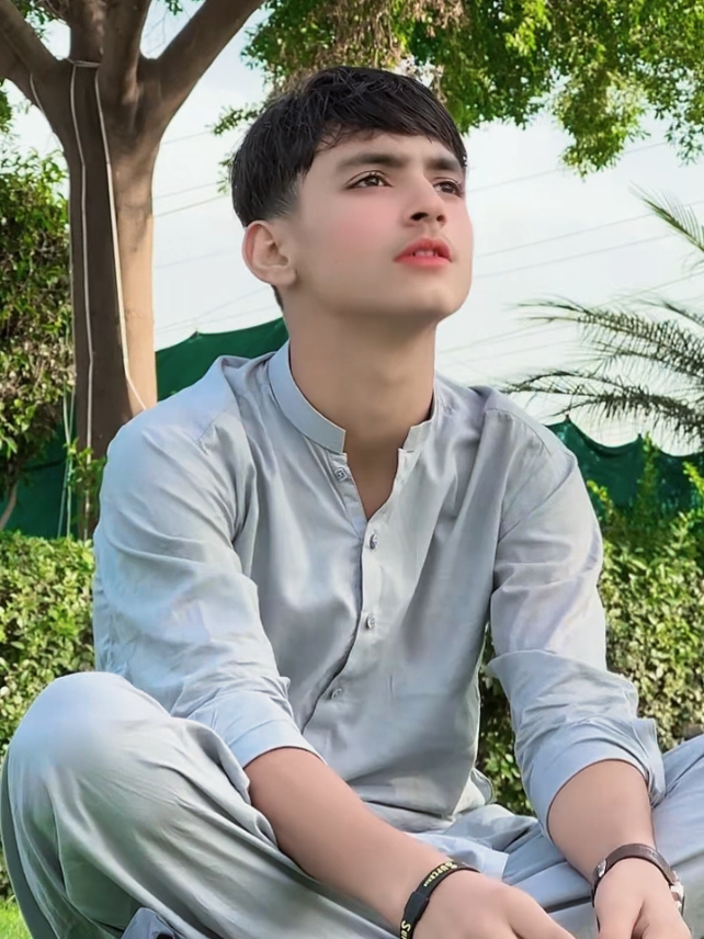@Dimple Boy 👑😎