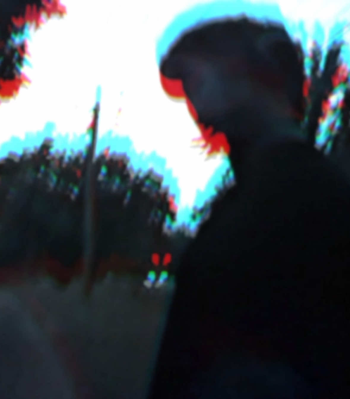 @𝘤𝘩𝘢𝘯𝘥𝘭𝘦𝘳