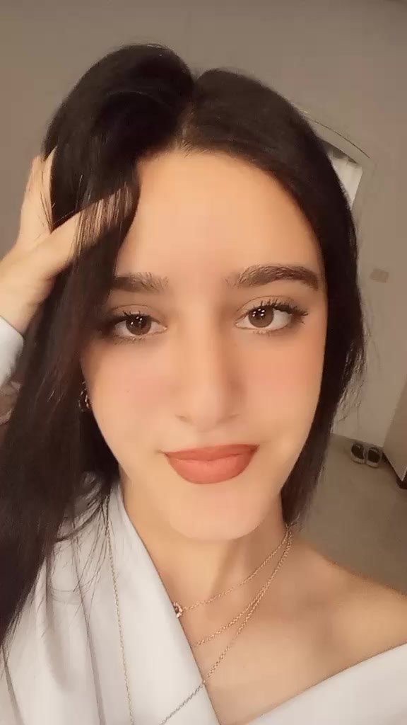@zaYÿ__nEëb