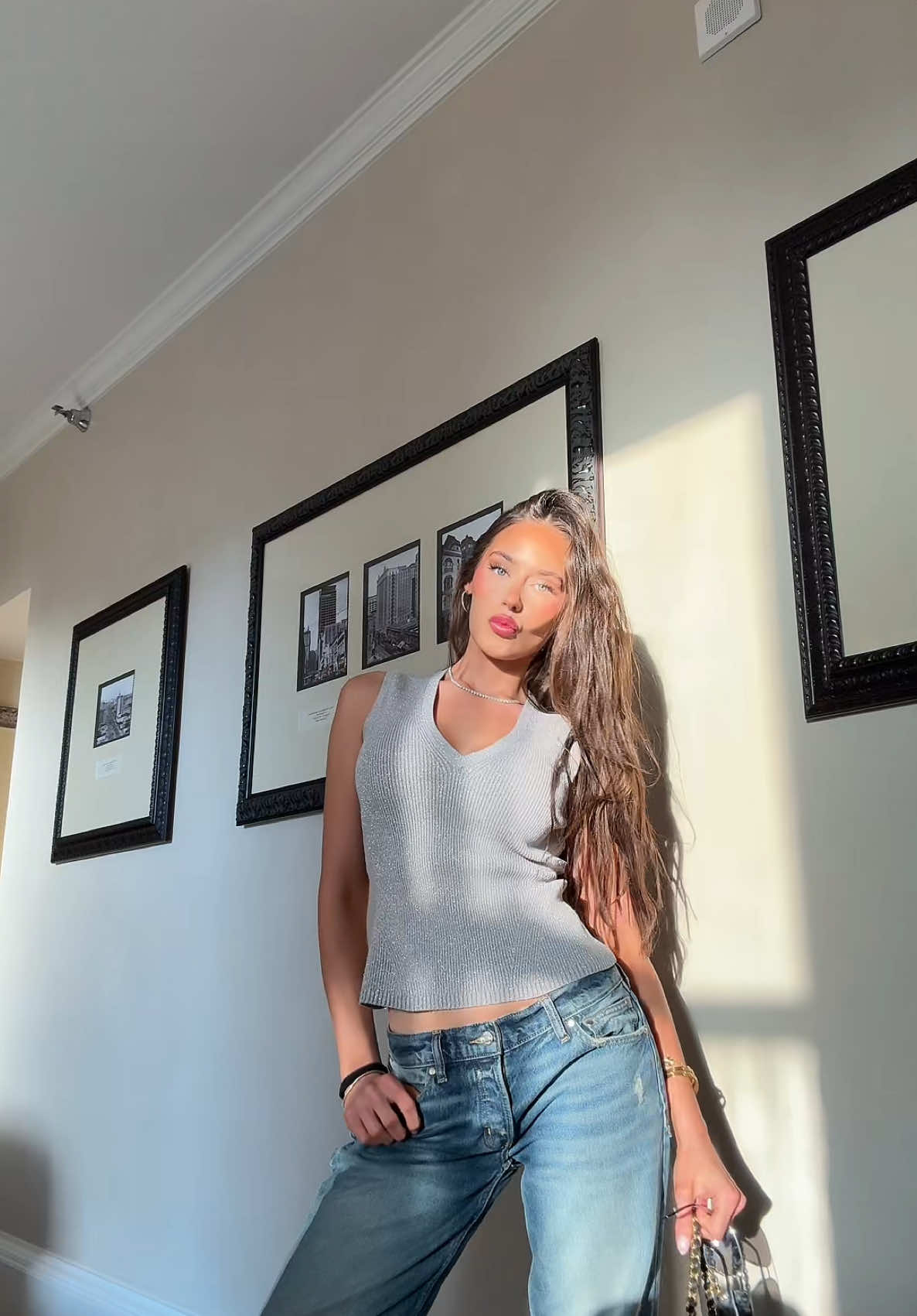 @Eva