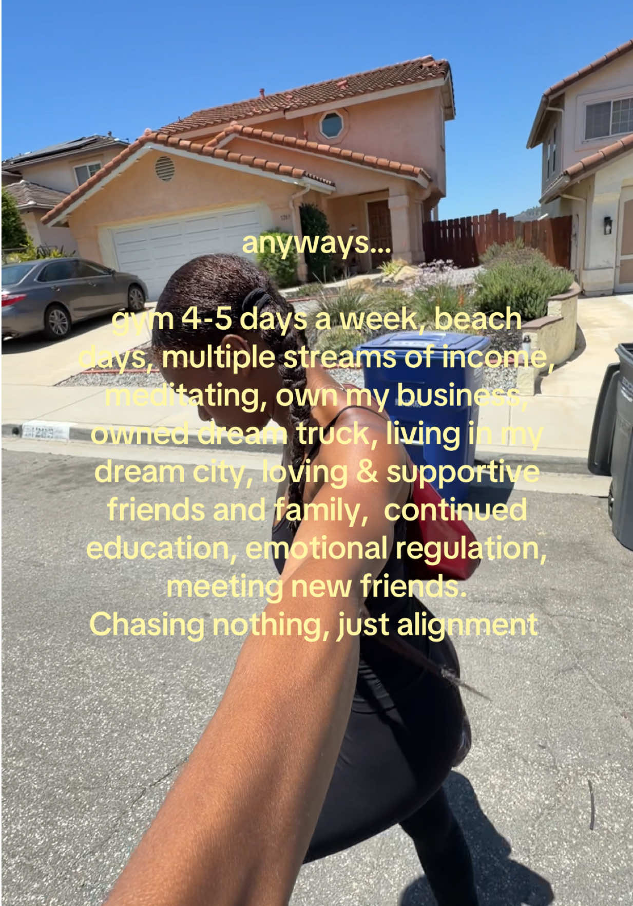 @adarahh꩜