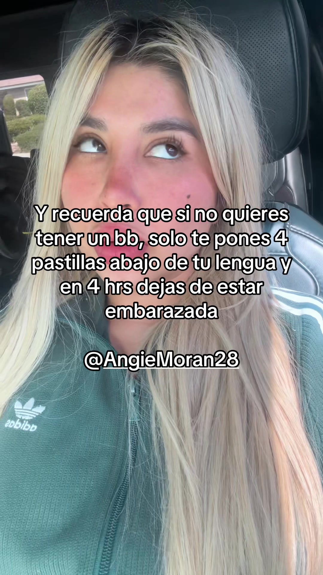 @Angiie28