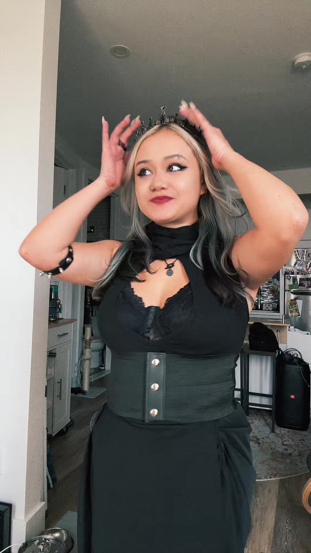 @BassKittenTV 😈