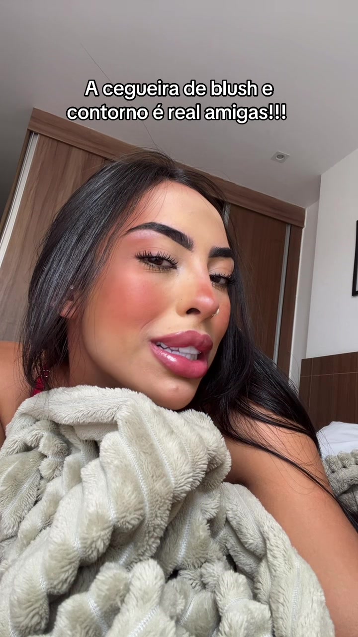 @Yasminaetioo