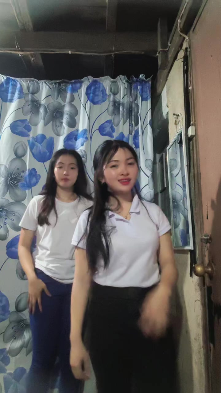 @lourilyn