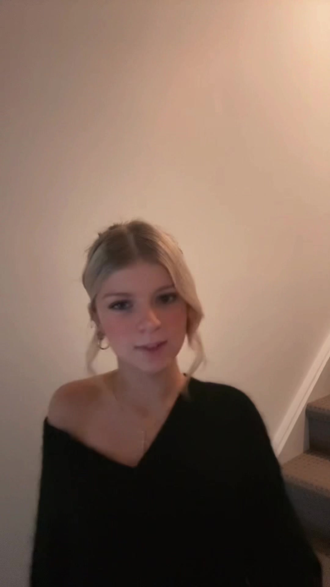 @℠