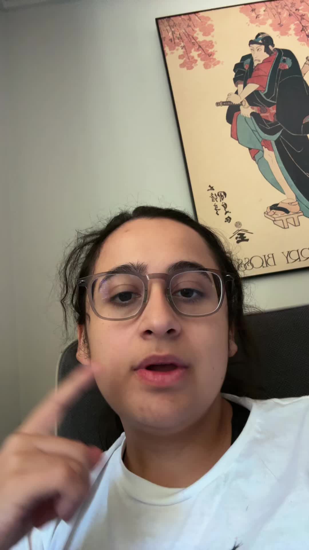 @Ari