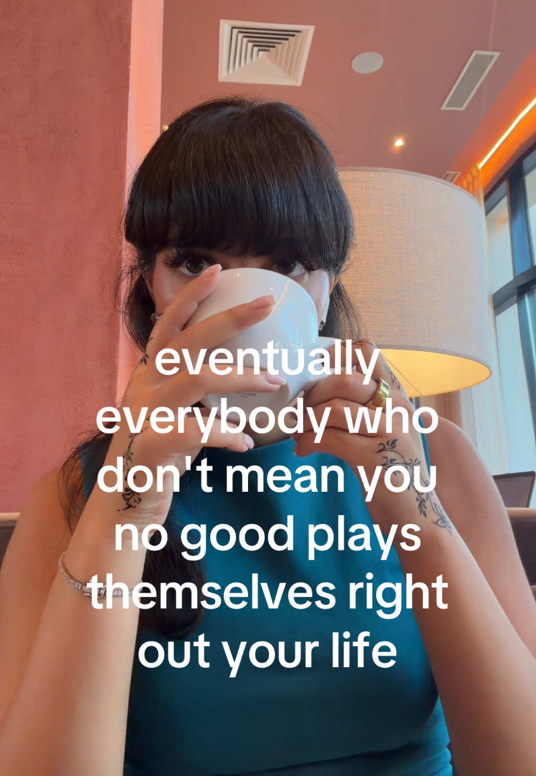 @️