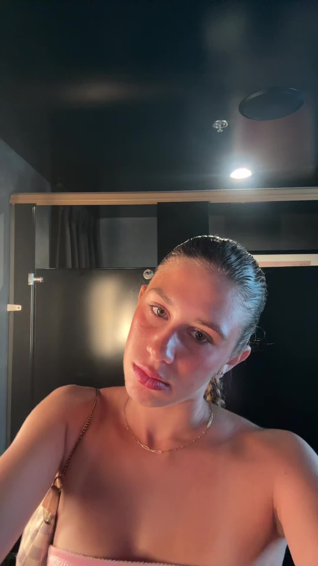 @Ayla💋🦄🪩🦋