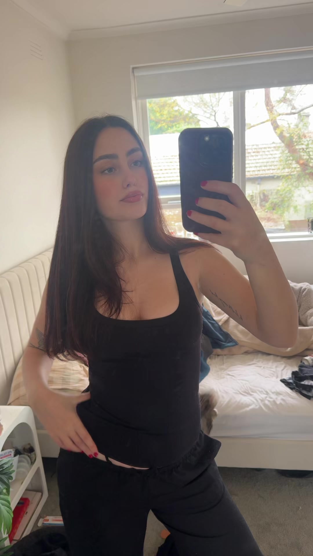 @Isycrawford