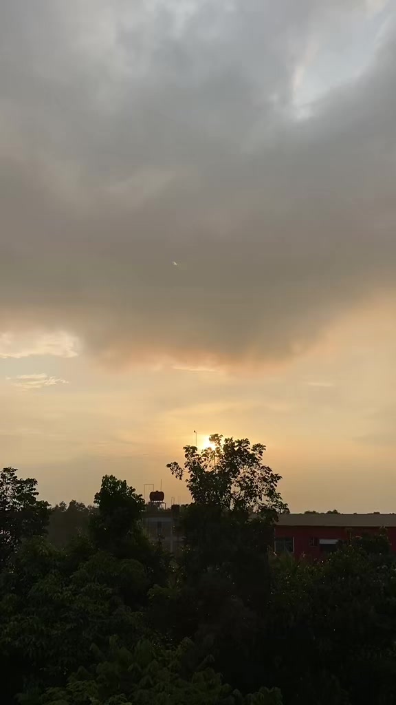 @জীবন মানেই,, টক, ঝাল, মিষ্টি