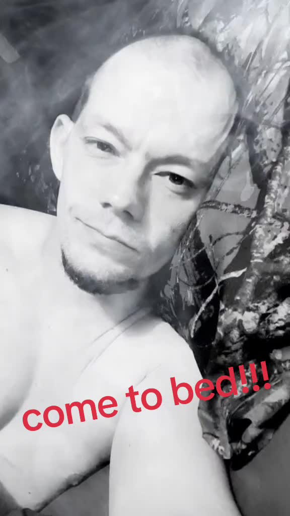 @heyyyitsjosh