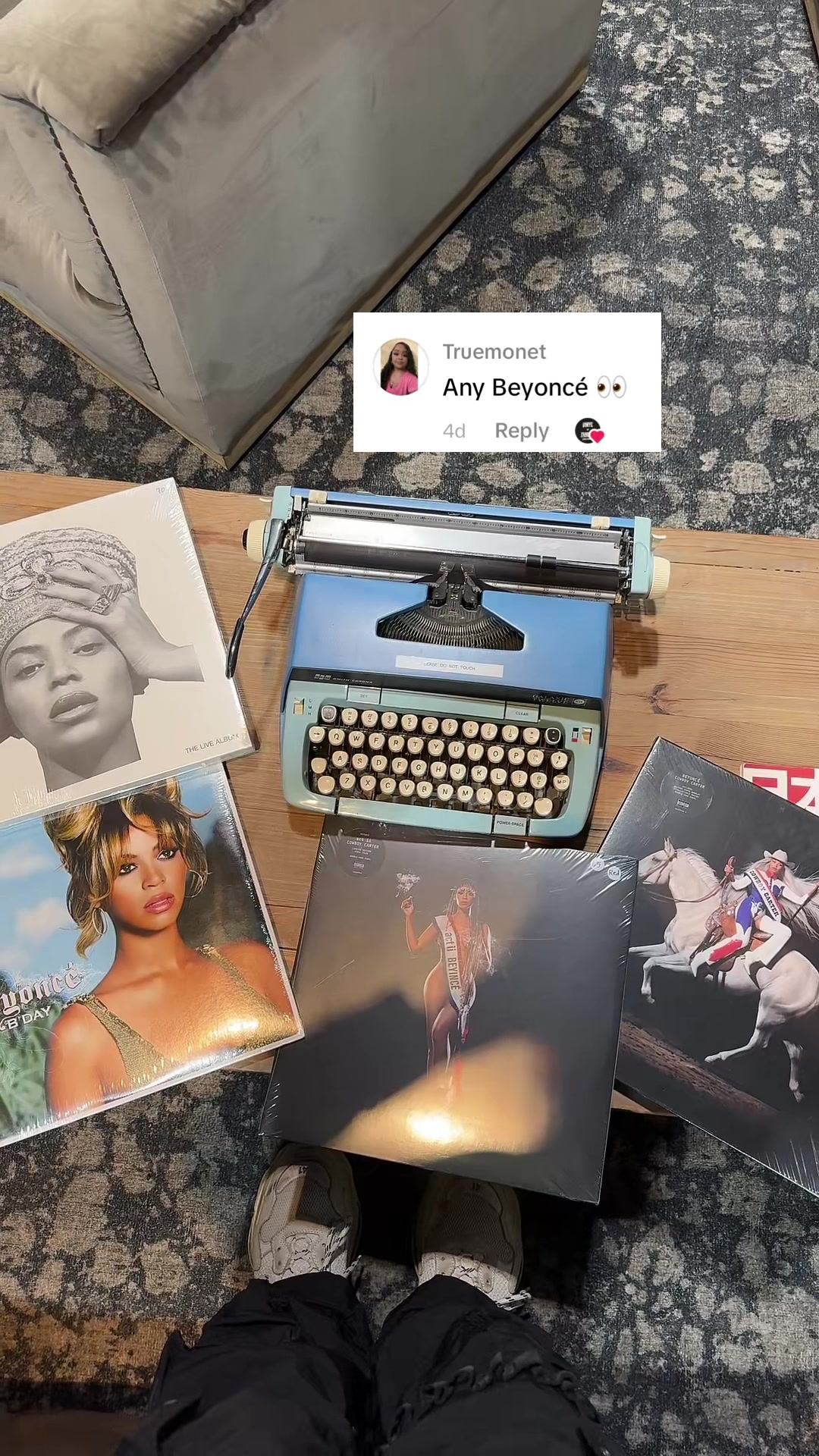 @vinylandthread