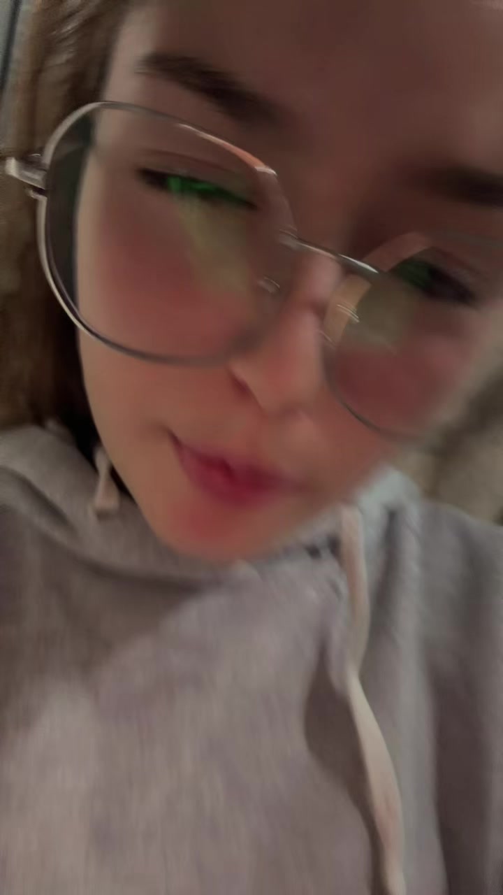 @Eliluna72