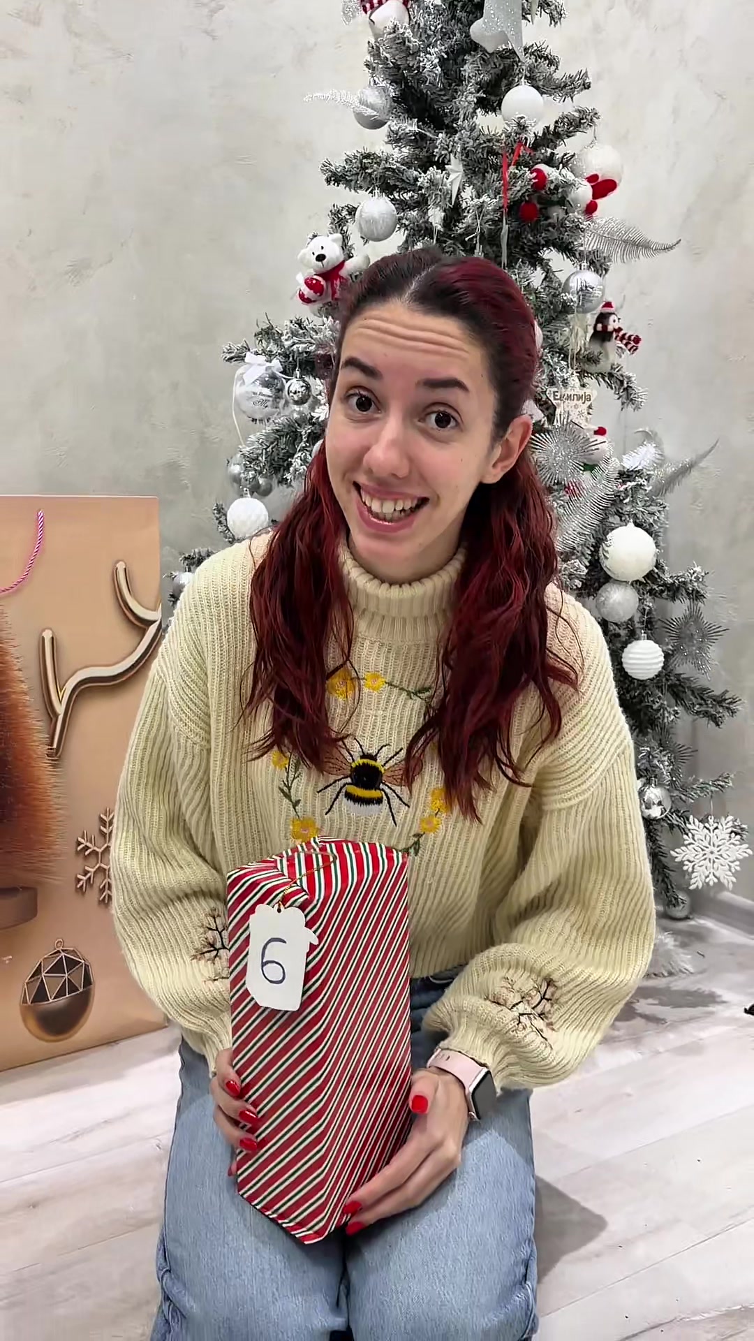 @EmiFox