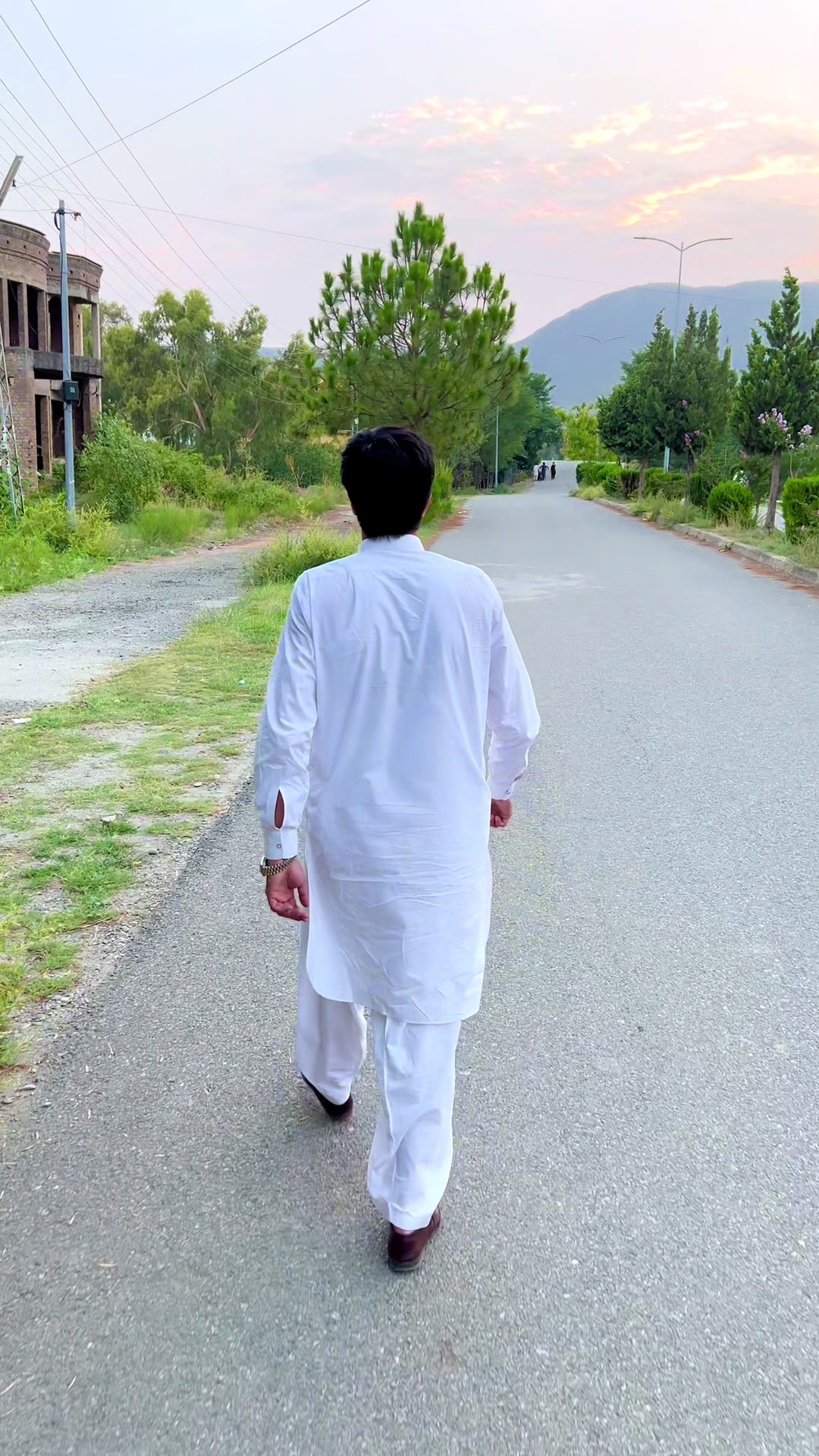 @Mian atta ullah khan 🇪🇺