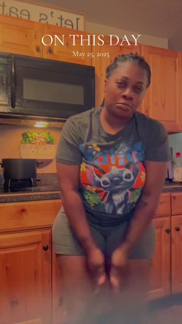 @ItsTayeLowe