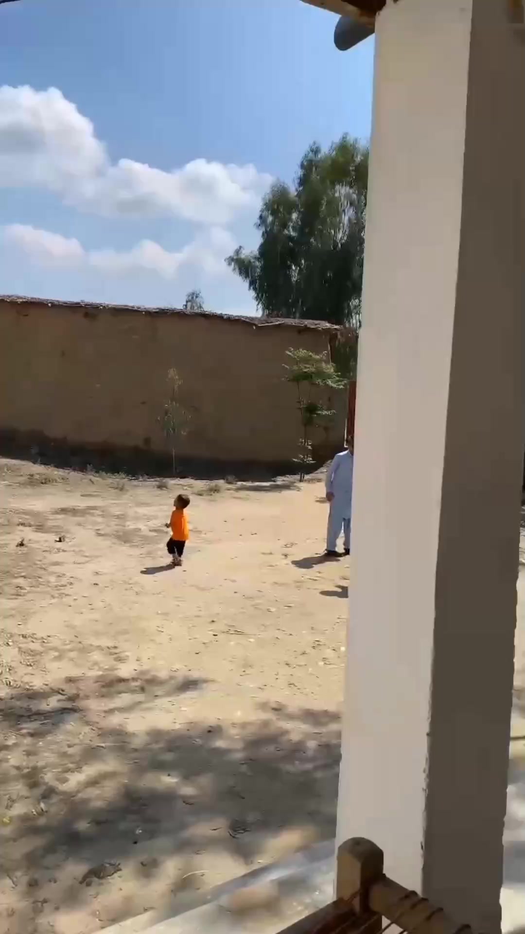 @عـــــــــــزیز مہمــــــــند