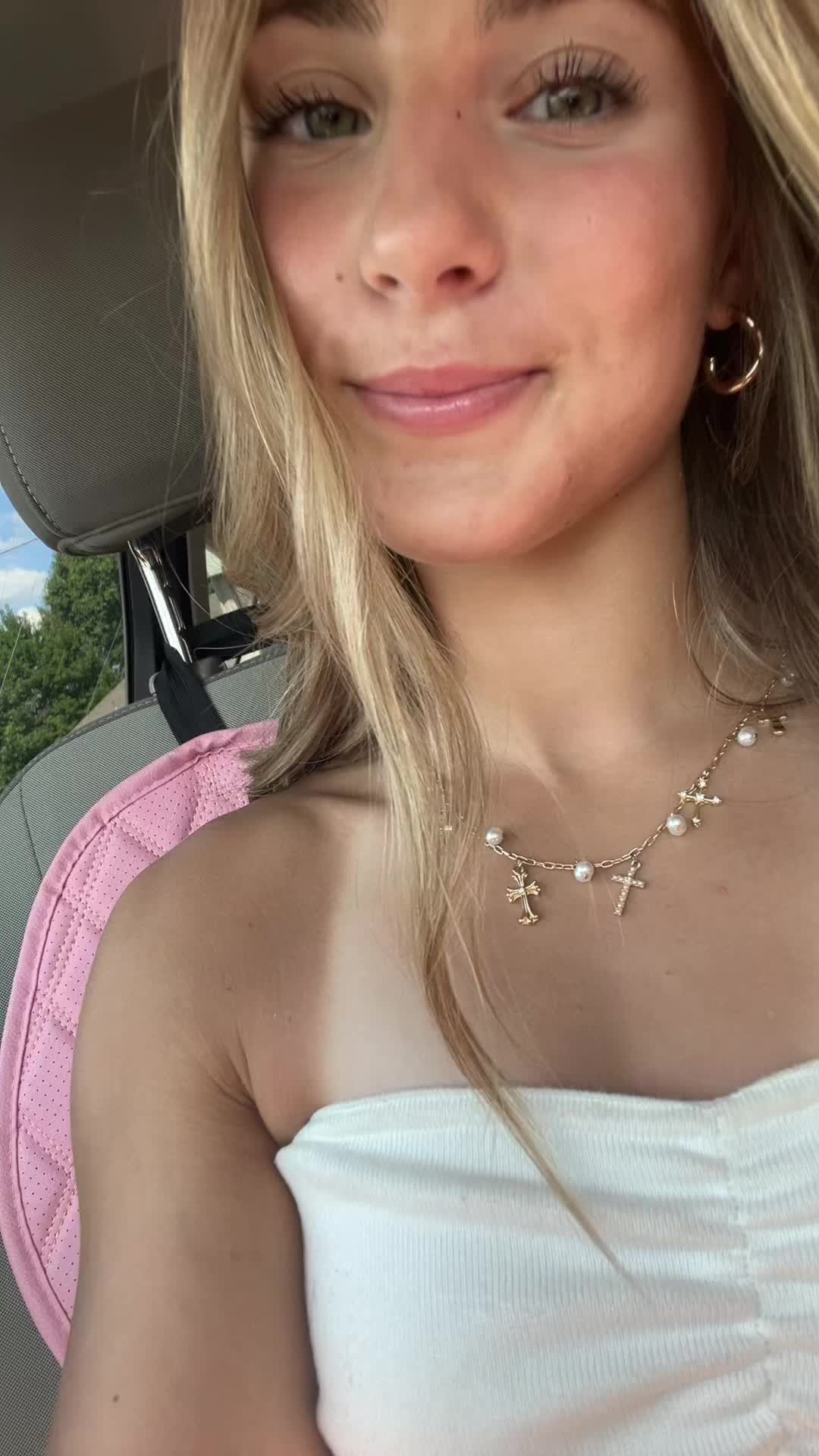 @Kayj.